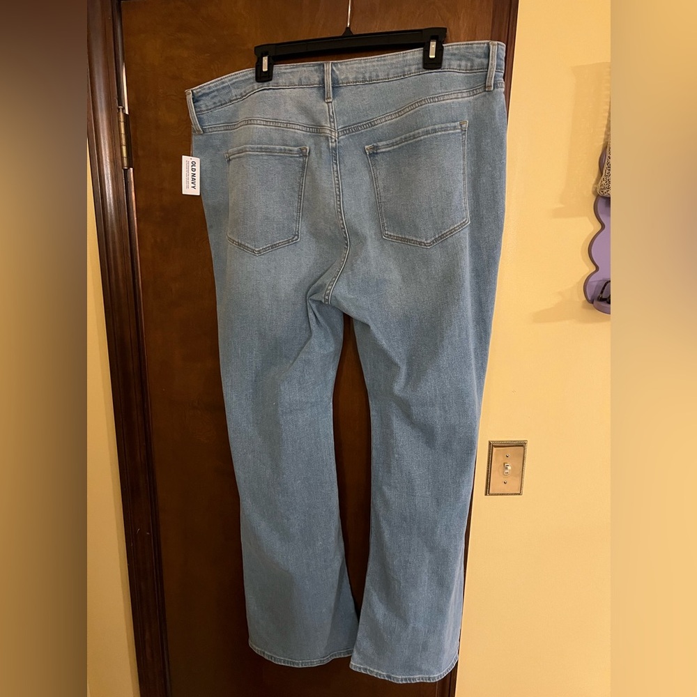 NWT Old Navy wow flare jeans size 18